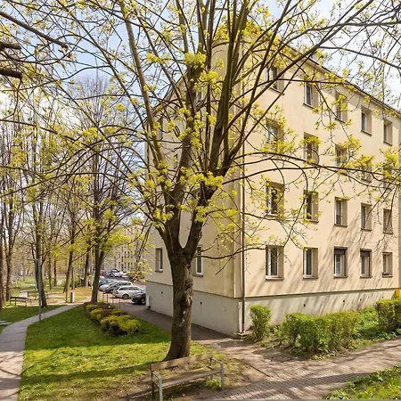 Appartement Komfortowy W Katowicach Z 2 Sypialniami By Renters *