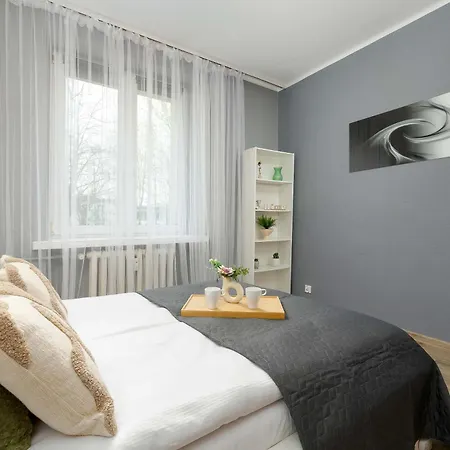 Komfortowy W Katowicach Z 2 Sypialniami By Renters Appartement Katowice